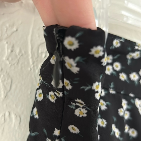 Ditsy Floral Wide Leg Pants Women's Black Side Zip Daisy Print Boho - Picture 5 of 8